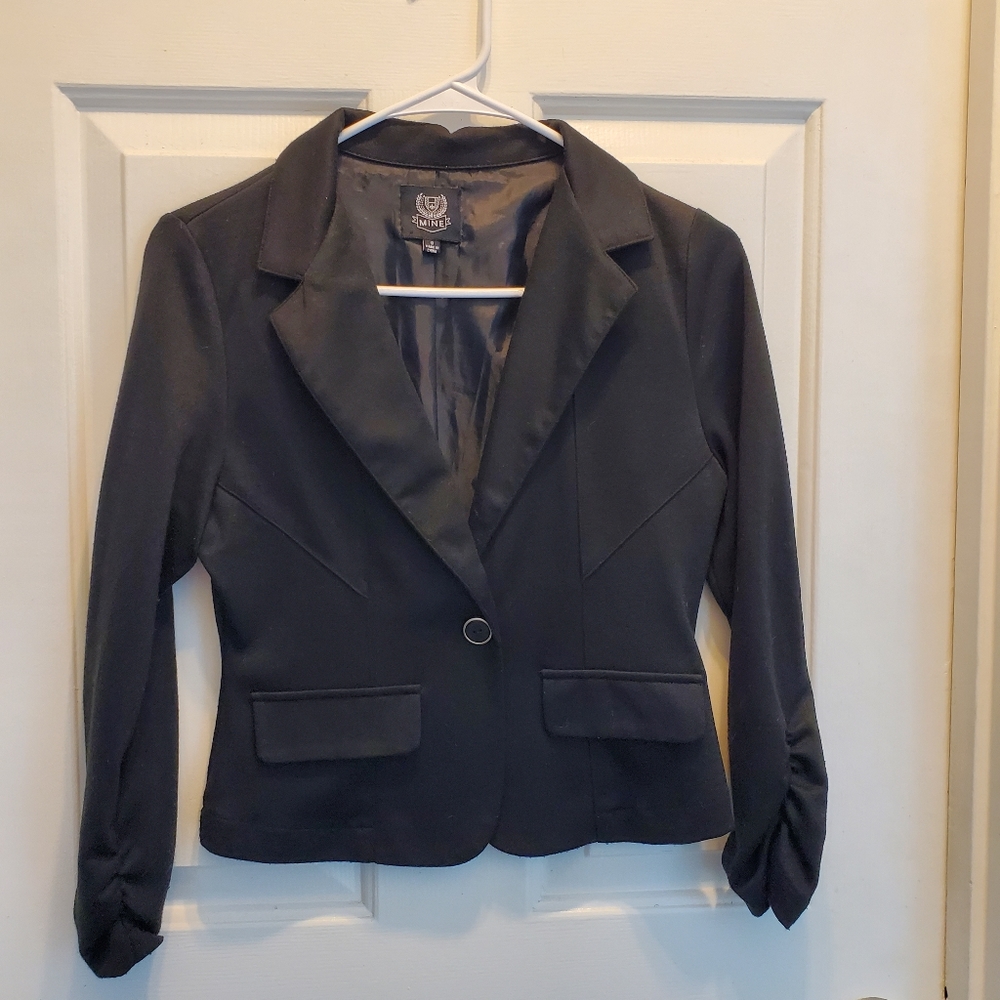 Black 3/4 Sleeve Blazer